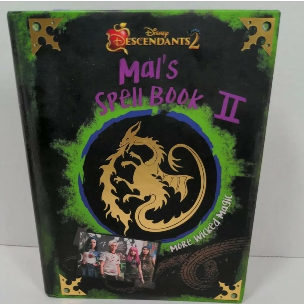 Mal's Spell Book 2 by Disney Book Group (Hardcover, 2017)